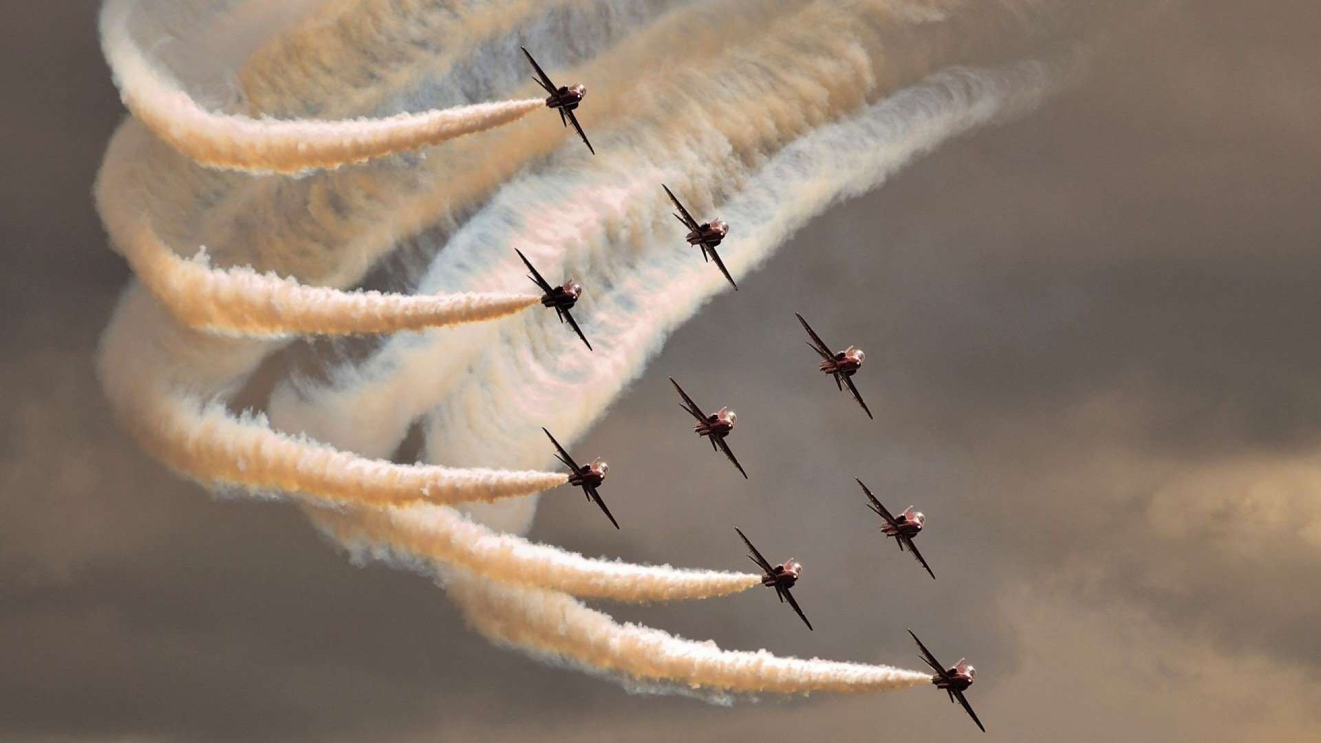 乒乓球队备战状态稳定，乒乓球比赛状态