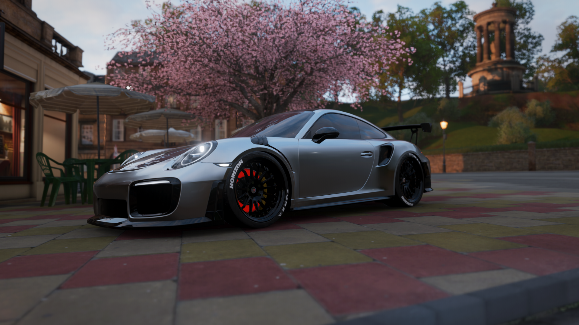 体育新闻中心通告暑期青少年体能培训课程信息，青少年体能训练营海报