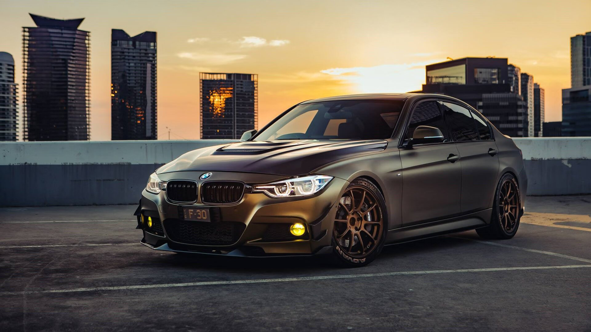 蝶泳爆发阶段希腊展现速度优势，蝶泳项目