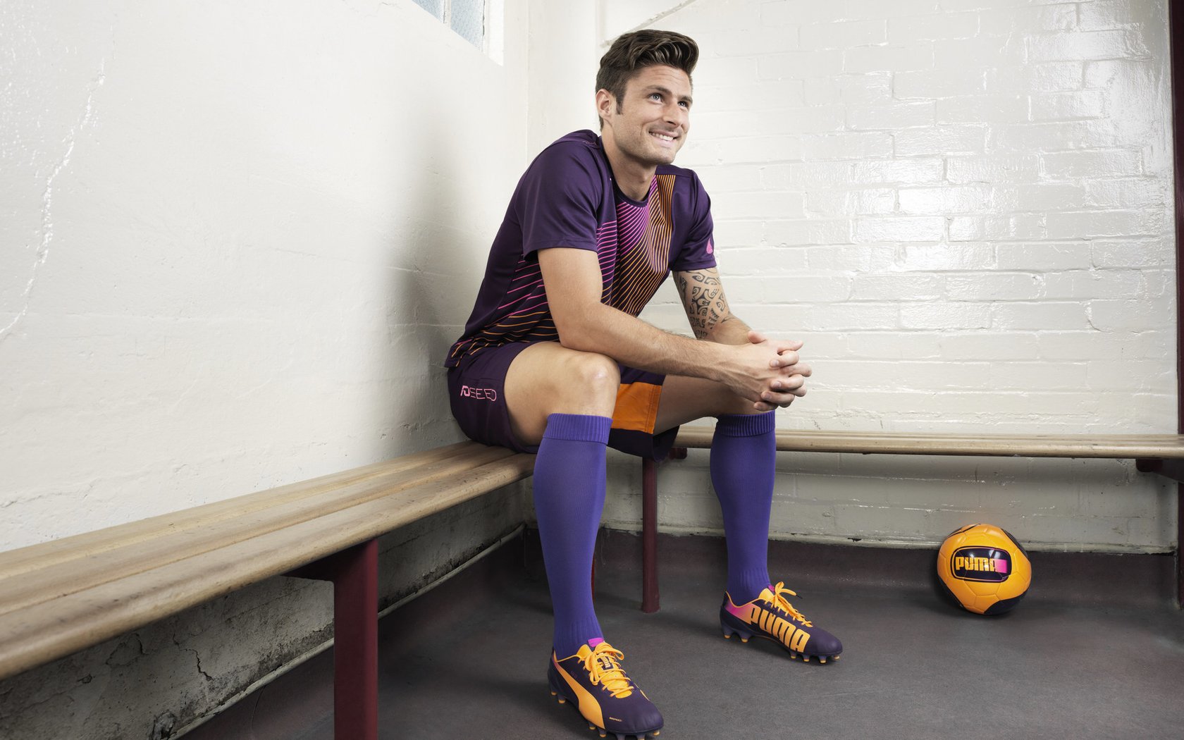 西甲：皇马4-2逆转马德里竞技，莫拉塔梅开二度，皇马晋级四强